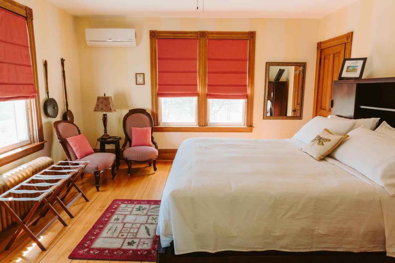 Alicion Bed & Breakfast Lunenburg Ngoại thất bức ảnh