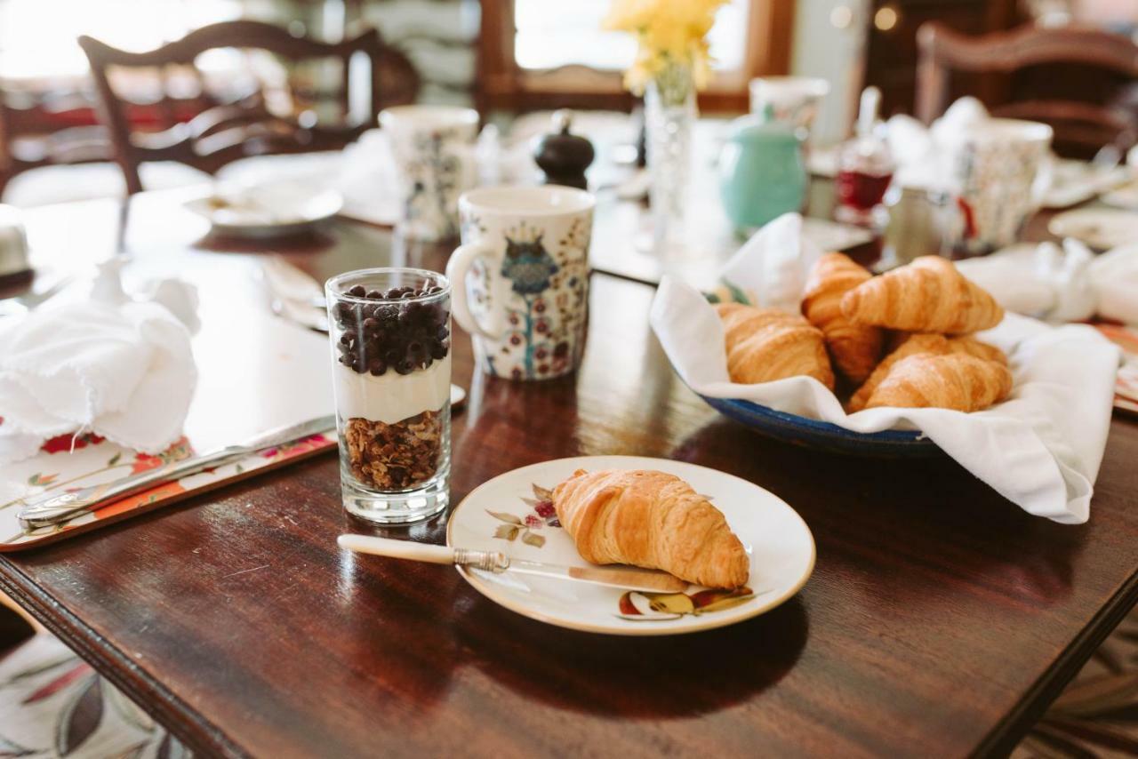 Alicion Bed & Breakfast Lunenburg Ngoại thất bức ảnh
